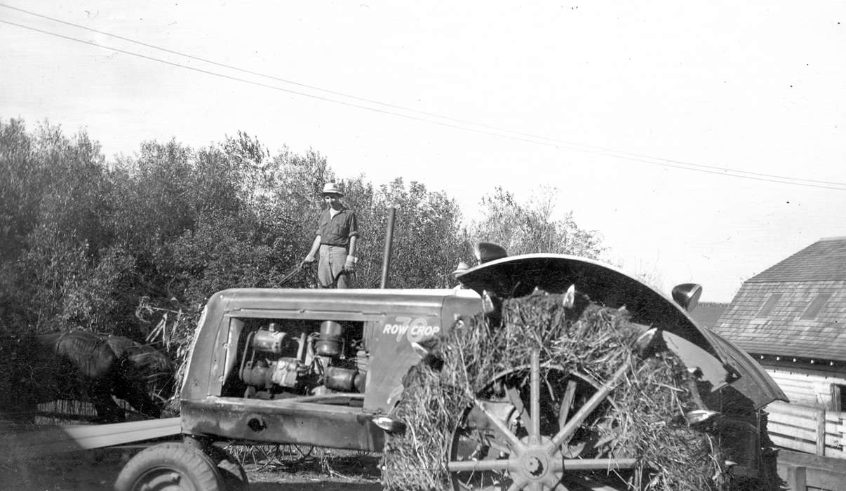 Iowa, Iowa History, Duncan, IA, Johnson, JB, Farming Equipment, history of Iowa, Farms, tractor