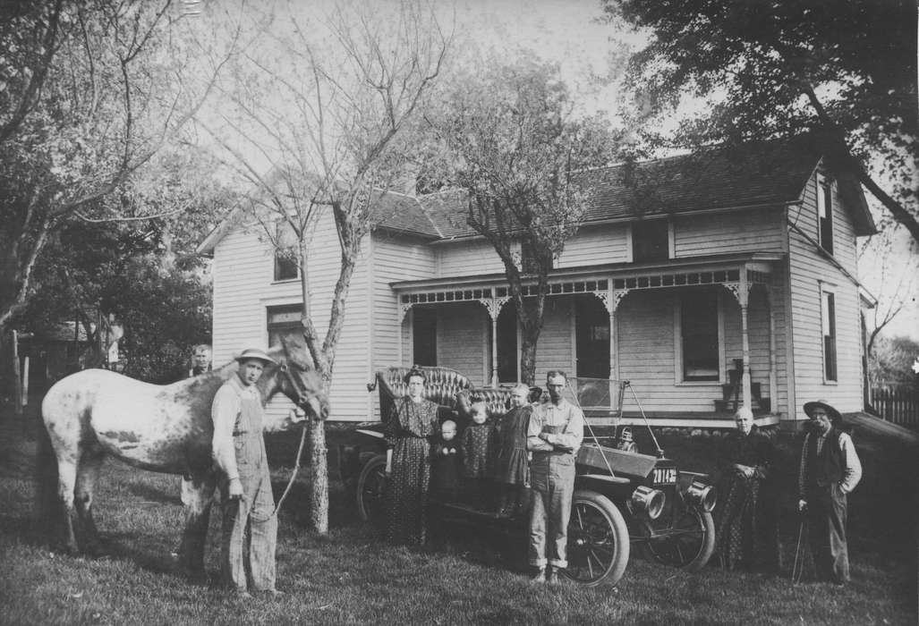 Farms, Zieser, Stan, horse, Iowa History, car, Portraits - Group, Animals, Iowa, Motorized Vehicles, IA, history of Iowa