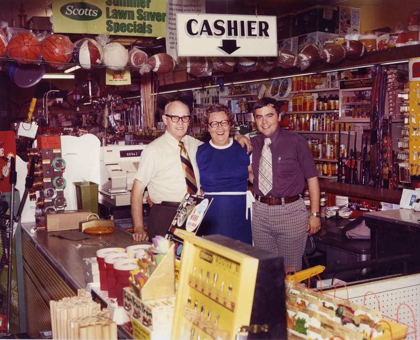 cashier, hardware store, history of Iowa, Ottumwa, IA, family business, football, Iowa History, Businesses and Factories, Lemberger, LeAnn, Iowa, Labor and Occupations, store, Portraits - Group, basketball