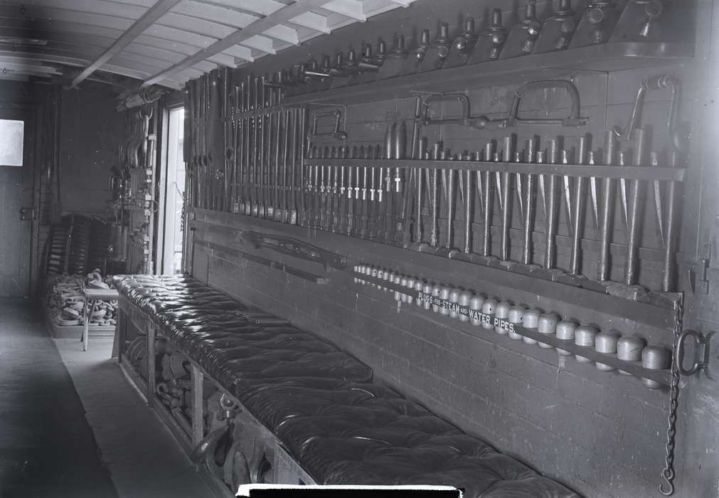 Iowa History, history of Iowa, Archives & Special Collections, University of Connecticut Library, Iowa, New Haven, CT, tool