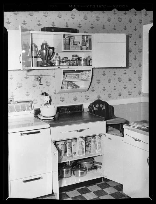 kitchen, Iowa History, history of Iowa, Archives & Special Collections, University of Connecticut Library, Iowa, Storrs, CT