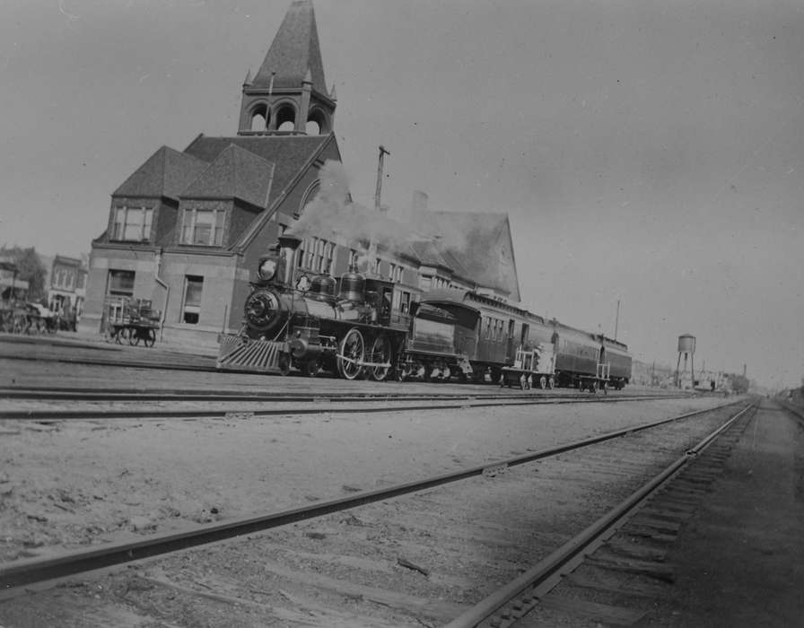 Train Stations, Lemberger, LeAnn, history of Iowa, Iowa, Iowa History, train, Ottumwa, IA, Motorized Vehicles, depot