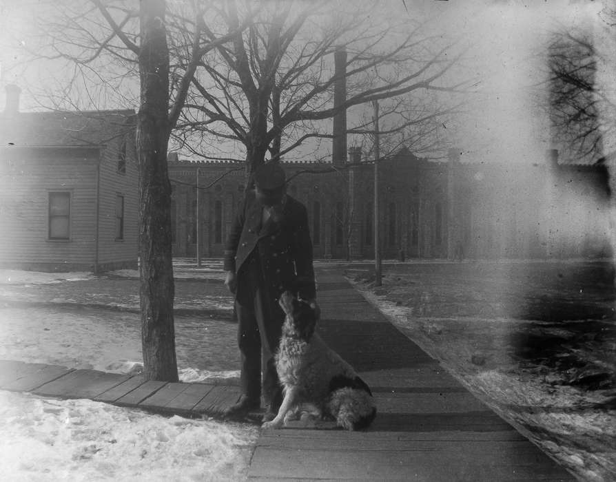 dog, Anamosa Library & Learning Center, Iowa, Businesses and Factories, Labor and Occupations, Iowa History, IA, history of Iowa, Animals