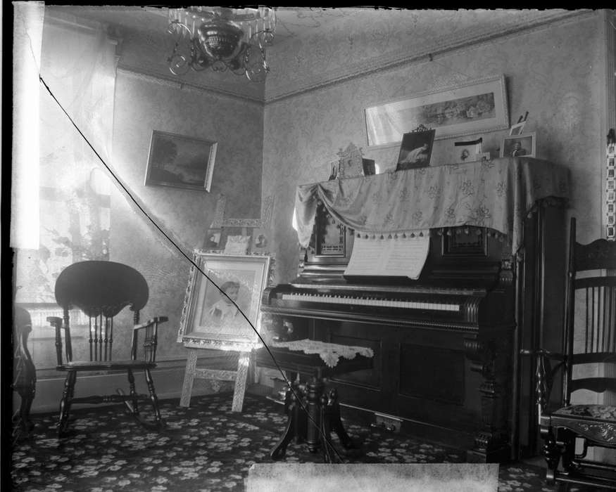 Iowa History, IA, history of Iowa, Iowa, Homes, piano, rocking chair, photograph, Anamosa Library & Learning Center