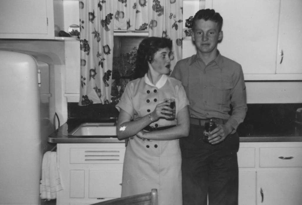 Wessels, Doris, Iowa History, history of Iowa, Iowa, Epworth, IA, kitchen, Homes, sink, refrigerator, curtains