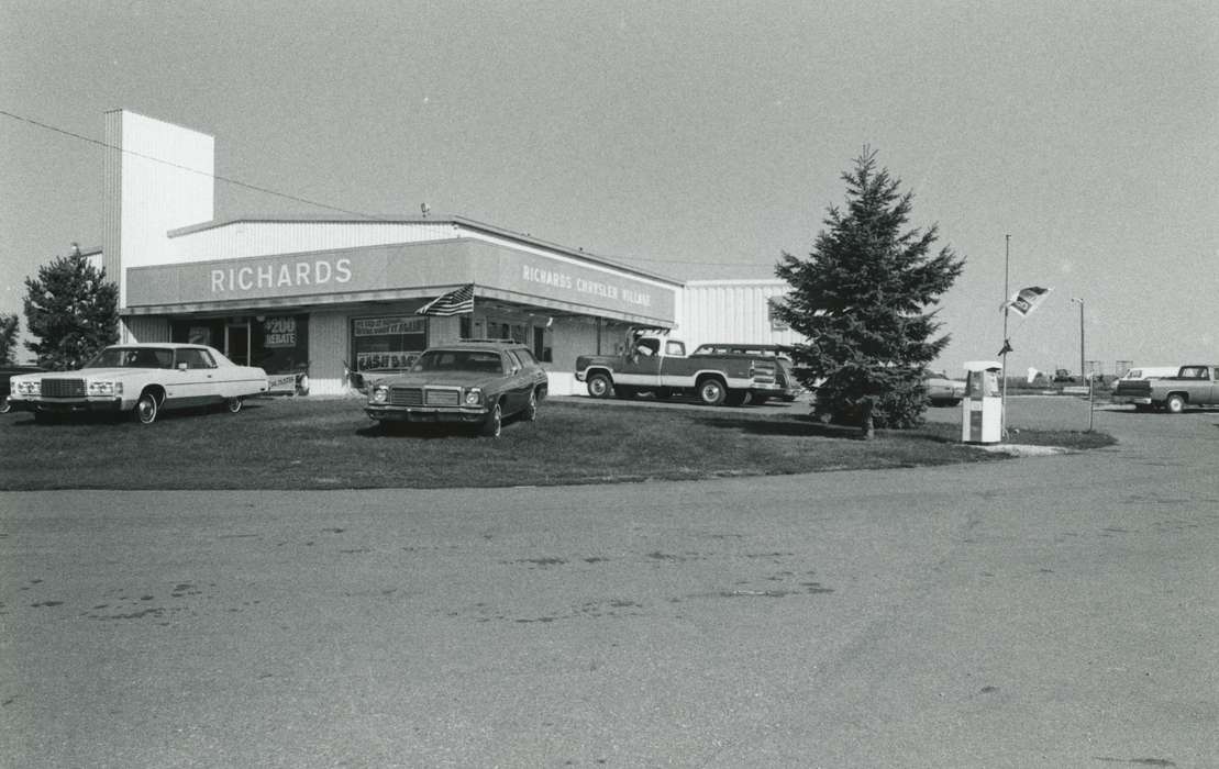 Photos, history, Businesses and Factories, Iowa, correct date needed, Waverly, Waverly Public Library, car dealership, United States, ia, IA, historic, Bremer