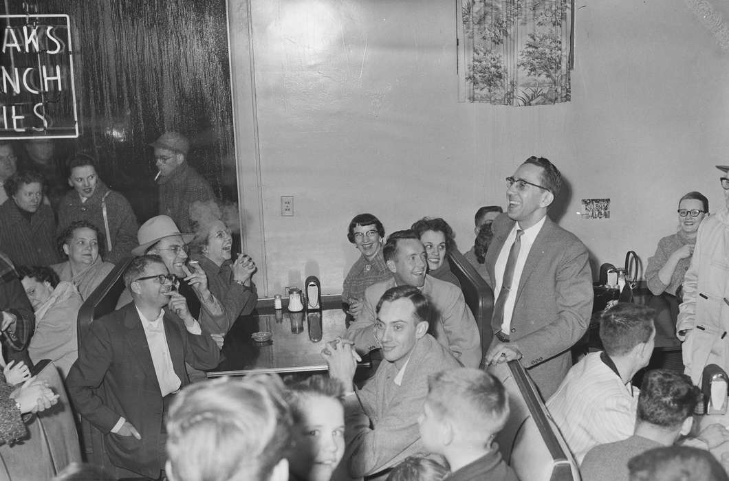 Iowa, IA, United States, cigarette, Photos, historic, Coon Rapids, history, homecoming, Entertainment, reception, ia, Coon Rapids Enterprise, Children