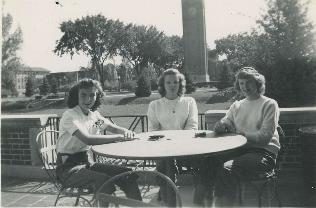 hairstyle, Schools and Education, university of northern iowa, fashion, uni, women, iowa state teachers college, Cedar Falls, IA, Iowa History, Portraits - Group, Iowa, University of Northern Iowa Museum, campanile, history of Iowa