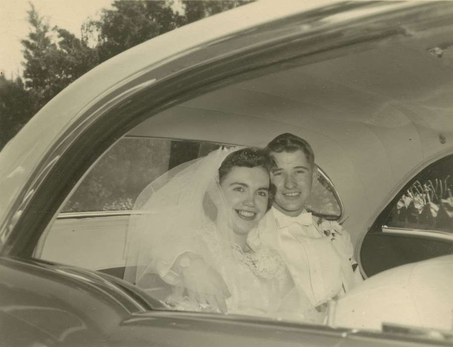 Weddings, Randall, Judy, Iowa, Iowa History, Portraits - Group, Wilkes-Barre, PA, Motorized Vehicles, history of Iowa, groom, bride