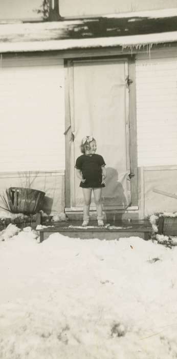 window, Winter, Children, Iowa History, Carney, Cheryl, snow, Iowa, history of Iowa, IA