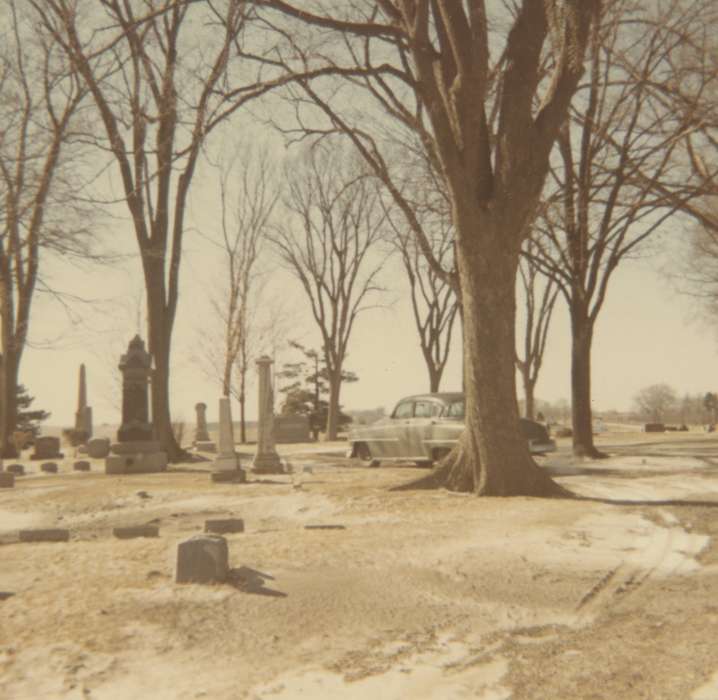 graveyard, headstone, Motorized Vehicles, car, Iowa History, Cain-Garrison, Shirley and Ginnie, Cemeteries and Funerals, Waterloo, IA, Iowa, history of Iowa
