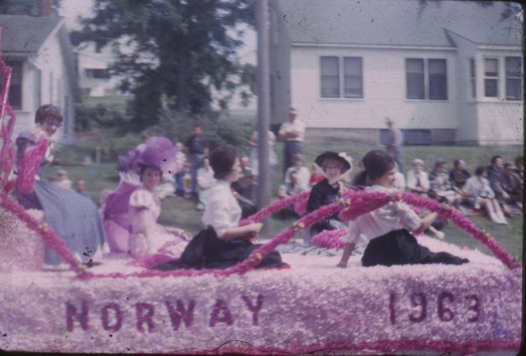Cities and Towns, Fairs and Festivals, Schulte, Karen, float, Iowa History, parade, Norway, IA, Iowa, history of Iowa