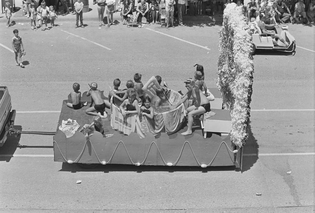 parade, Coon Rapids, Civic Engagement, Coon Rapids Enterprise, Iowa, historic, United States, ia, history, Photos, IA