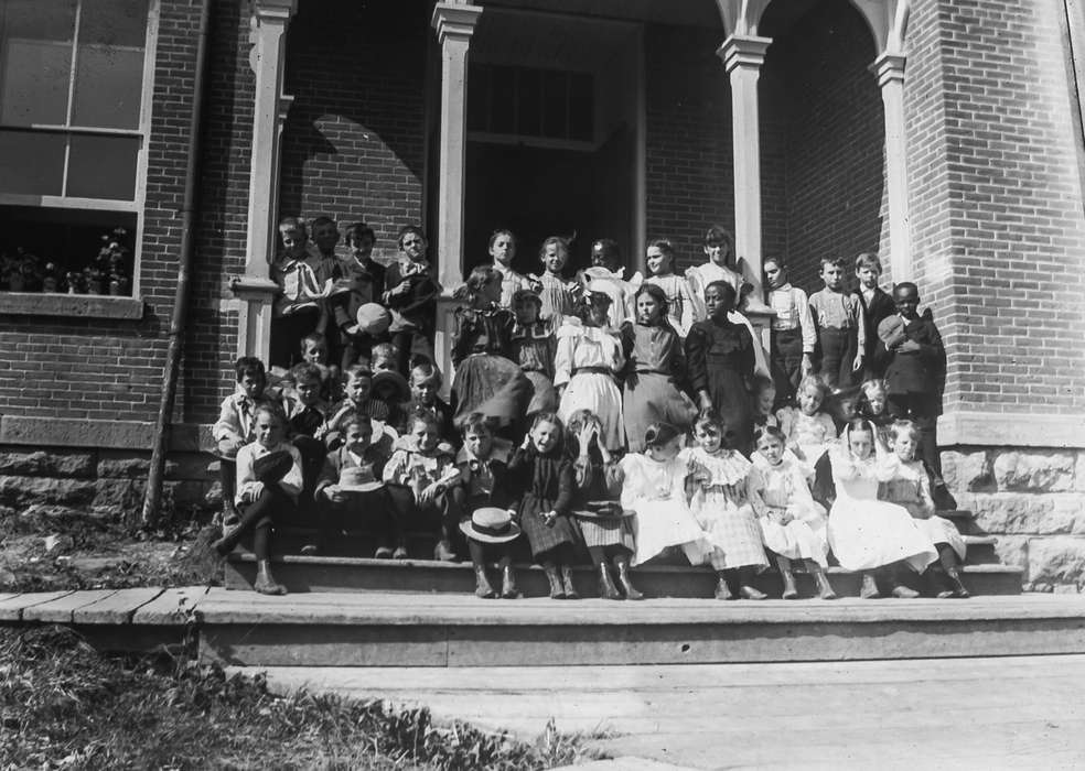 Children, african american, Portraits - Group, Anamosa Library & Learning Center, Iowa, IA, Schools and Education, Iowa History, school, People of Color, history of Iowa