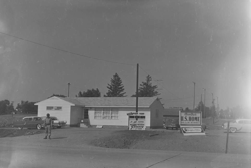 United States, history, ia, Entertainment, Photos, homeshow, Leisure, car, Coon Rapids Enterprise, historic, Iowa, IA, Coon Rapids, Homes, Motorized Vehicles