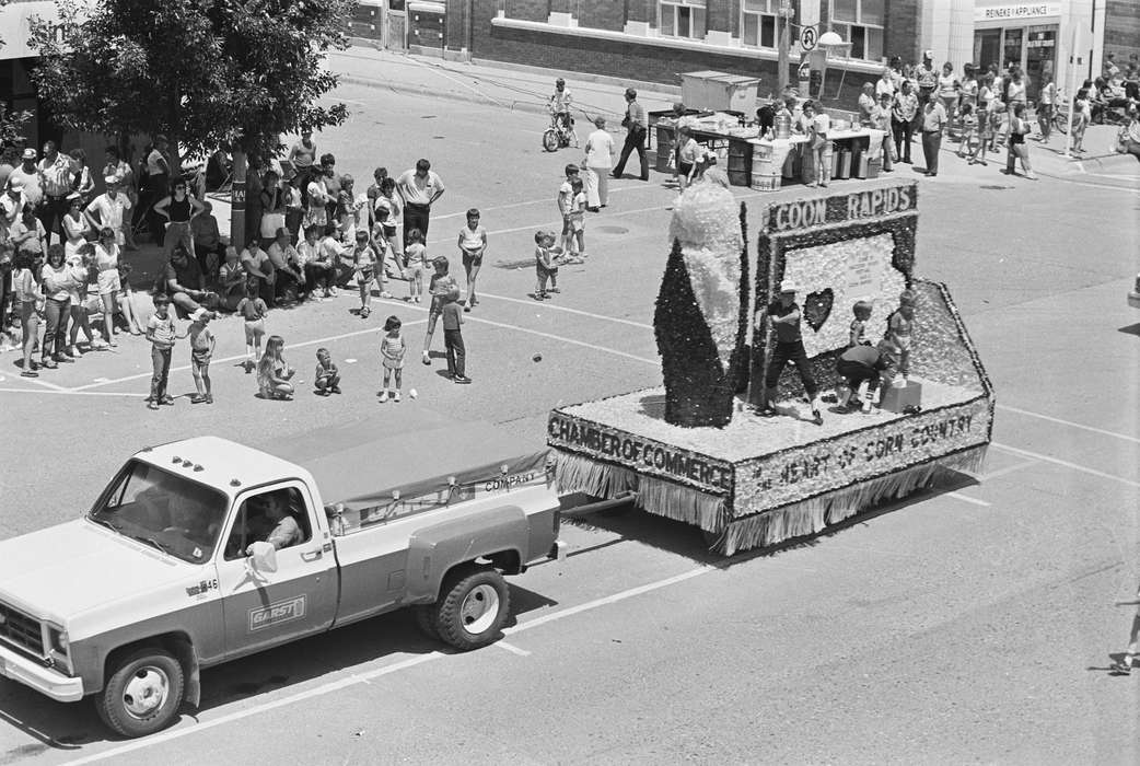 parade, Coon Rapids, Civic Engagement, Coon Rapids Enterprise, Iowa, historic, United States, ia, history, Photos, IA