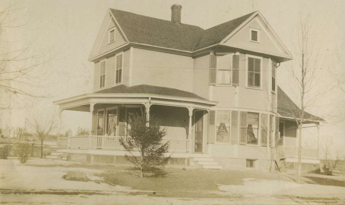 Iowa Falls, IA, Iowa, Iowa History, Mortenson, Jill, porch, history of Iowa, Homes, house