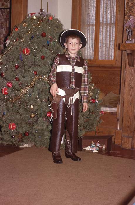 cowboy costume, christmas tree, Children, Iowa History, Holidays, Zischke, Ward, Iowa, IA, history of Iowa