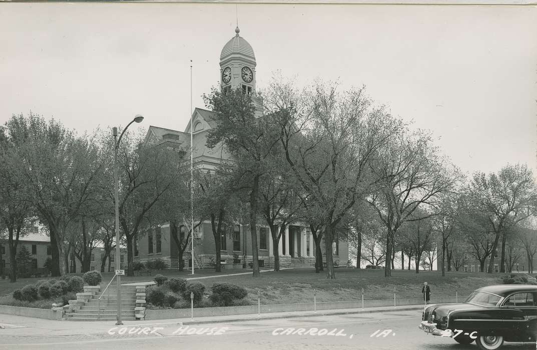courthouse, Iowa, car, Main Streets & Town Squares, Carroll, IA, Iowa History, history of Iowa, Cities and Towns, Dean, Shirley