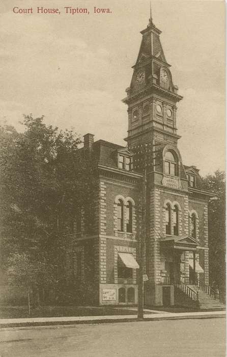 courthouse, Tipton, IA, Cities and Towns, Iowa History, history of Iowa, Dean, Shirley, Iowa