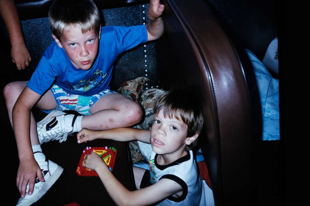 game, ia, Travel, school bus, boy, second grade missouri trip, Iowa, history, Photos, Kansas City, Coon Rapids Enterprise, Children, missouri trip, historic, United States, MO, school trip