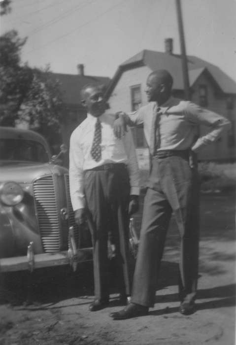 Cities and Towns, Waterloo, IA, Iowa History, history of Iowa, Portraits - Group, correct date needed, People of Color, Motorized Vehicles, african american, Henderson, Jesse, necktie, car, Iowa