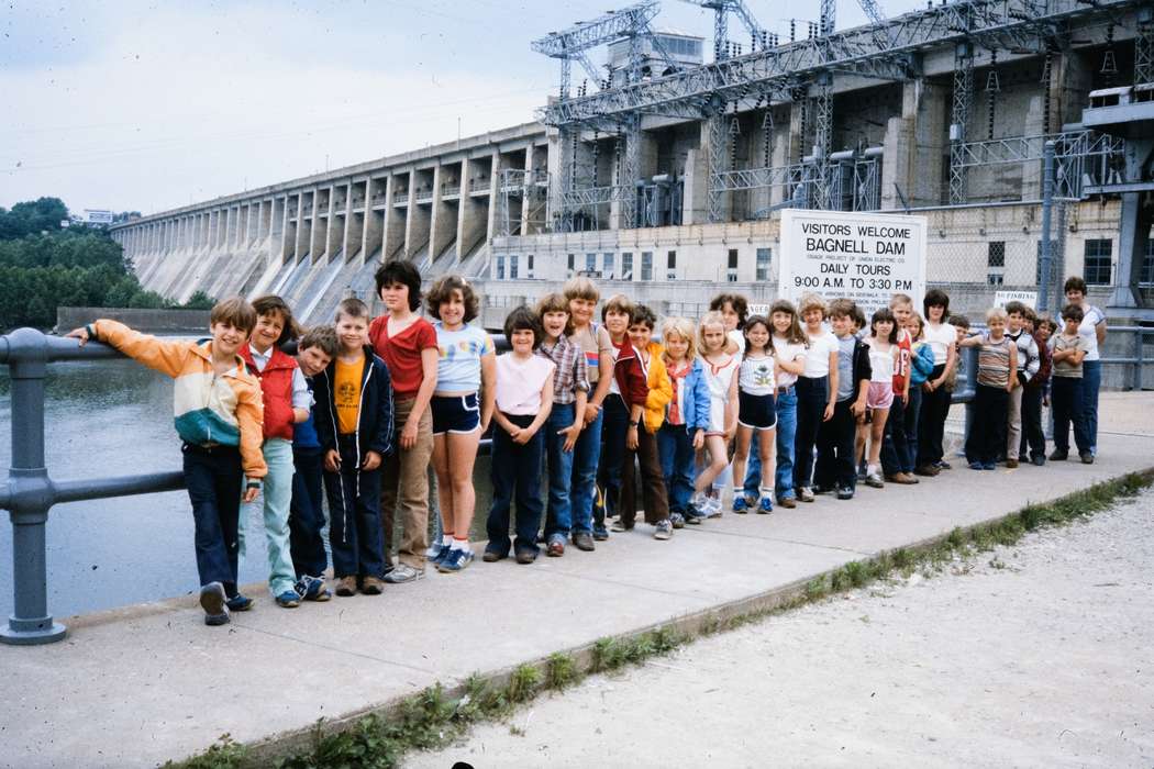 historic, history, missouri trip, school trip, Children, Iowa, Portraits - Group, Businesses and Factories, MO, Lakeside, Schools and Education, second grade missouri trip, Miller, Coon Rapids Enterprise, ia, United States, dam, Photos