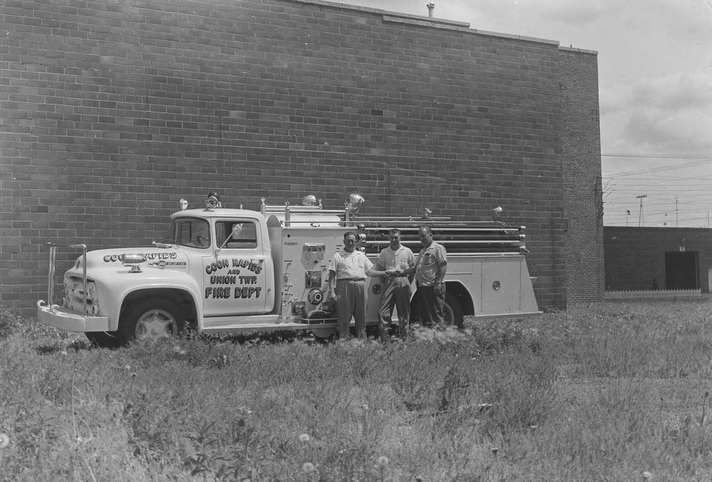 Portraits - Group, United States, history, ia, Photos, Labor and Occupations, Coon Rapids Enterprise, historic, fire department, fire truck, IA, Iowa, firefighters, Coon Rapids, Motorized Vehicles