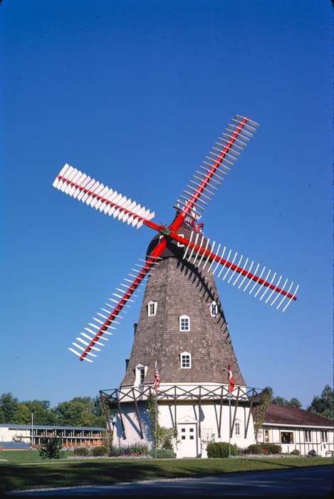 Highsmith, Carol, windmill, history of Iowa, Main Streets & Town Squares, Iowa, Iowa History, Cities and Towns