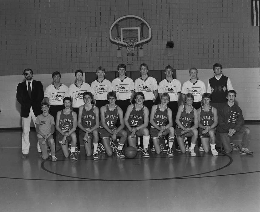 Portraits - Group, Schools and Education, history, basketball players, basketball court, Photos, Children, gym, Iowa, IA, basketball team, Sports, United States, basketball, basketball uniform, basketball hoop, ia, Coon Rapids Enterprise, historic, Coon Rapids