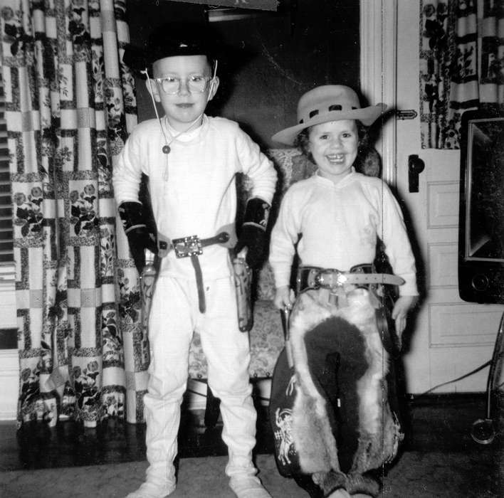 living room, cowboy costume, Curtis, Leonard, glasses, costume, Children, Iowa, Leisure, Iowa History, Families, history of Iowa, Webster City, IA