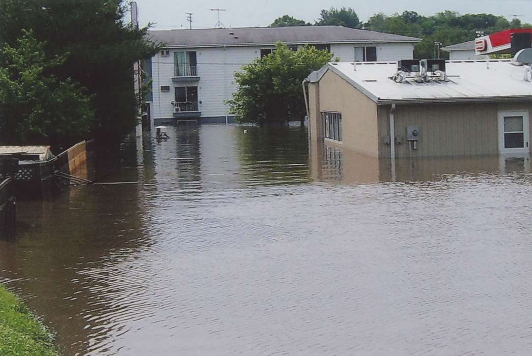 apartment complex, disaster, fence, house, Lakes, Rivers, and Streams, Anamosa, IA, water, gas station, Homes, Hatcher, Cecilia, Iowa History, Iowa, Floods, history of Iowa