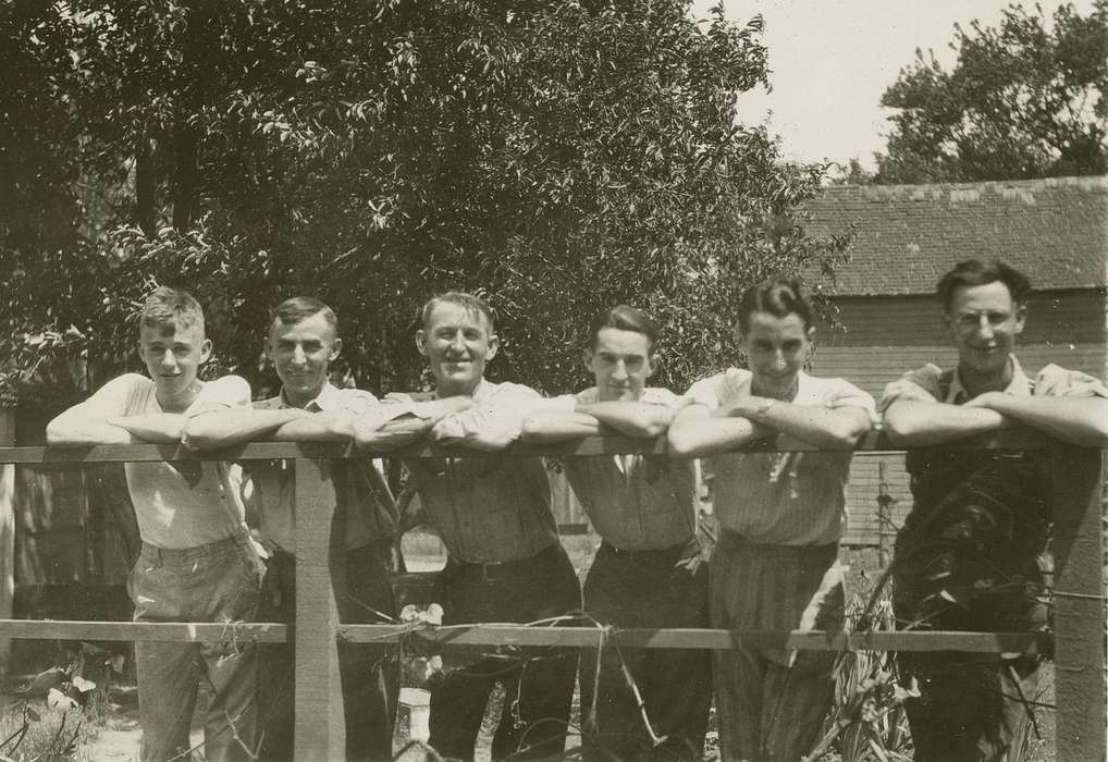 Farms, Businesses and Factories, guys, Labor and Occupations, Portraits - Group, Iowa, McMurray, Doug, elbows, history of Iowa, Webster City, IA, Iowa History