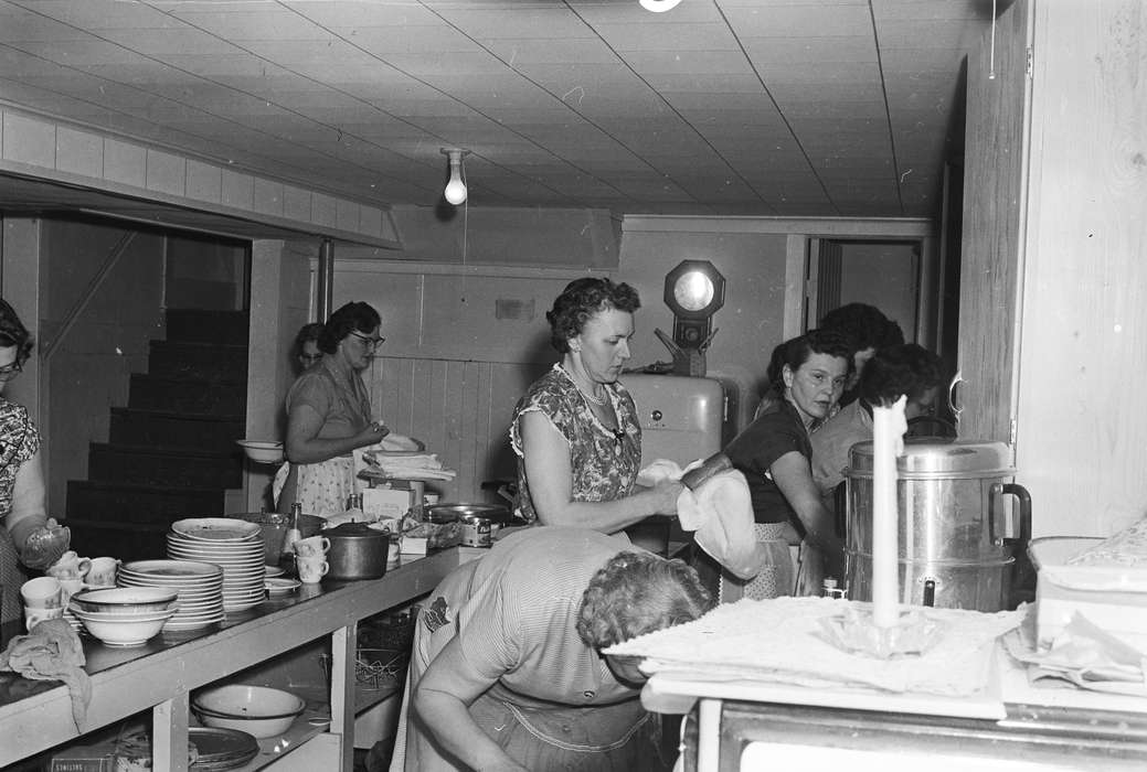 candle, Iowa, IA, United States, Food and Meals, Photos, Labor and Occupations, historic, Coon Rapids, plates, Coon Rapids Enterprise, history, banquet, ia, women at work, kitchen