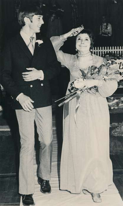 homecoming king, flowers, homecoming queen, dress, homecoming, formal attire, correct date needed, suit, Iowa, Iowa History, Portraits - Group, Waverly Public Library, history of Iowa