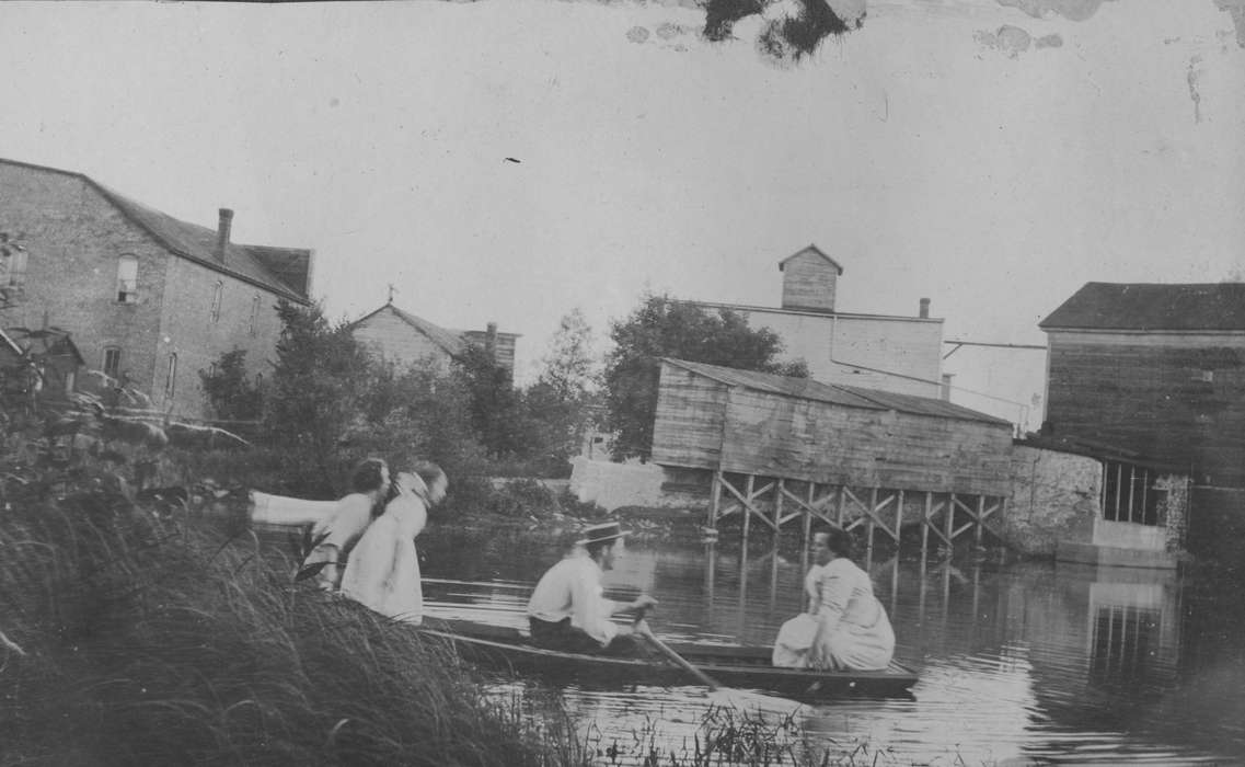 Leisure, Iowa, boat, IA, dress, correct date needed, Iowa History, history of Iowa, King, Tom and Kay, row boat, Lakes, Rivers, and Streams, Cities and Towns