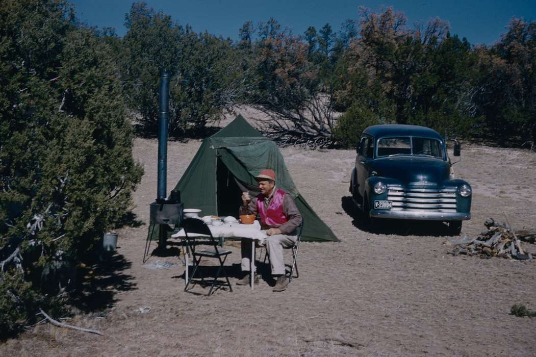 Iowa History, car, Harken, Nichole, Outdoor Recreation, camp, Iowa, history of Iowa, tent