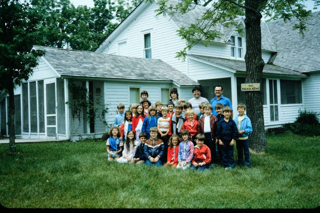 school trip, Photos, Wright, Children, ia, United States, missouri trip, Iowa, Mansfield, history, Coon Rapids Enterprise, second grade missouri trip, MO, historic, Portraits - Group, Schools and Education