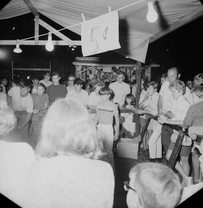 money, Iowa, fair booth, IA, United States, Photos, historic, crowd, Coon Rapids, Coon Rapids Enterprise, Civic Engagement, Fairs and Festivals, history, Entertainment, ia, county fair