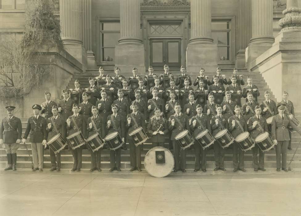 Iowa, Iowa History, King, Tom and Kay, Entertainment, history of Iowa, Portraits - Group, bass drum, snare drum, Military and Veterans, band, IA, music