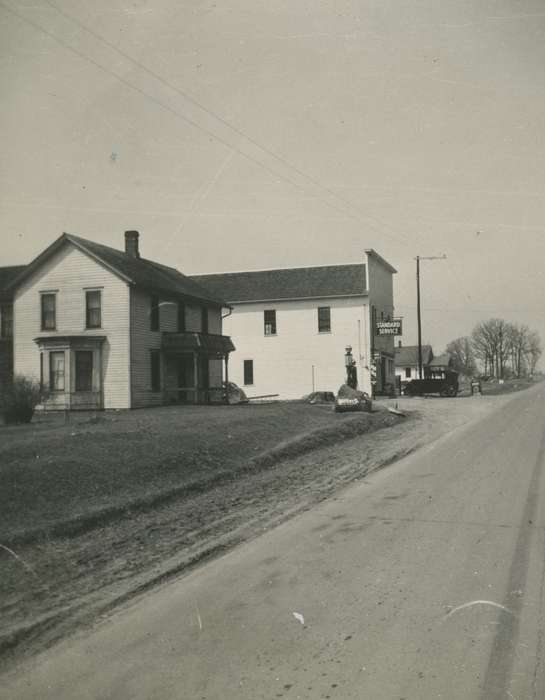 Shueyville, IA, Cities and Towns, Iowa History, store, history of Iowa, Arensdorf, Maureen, Iowa