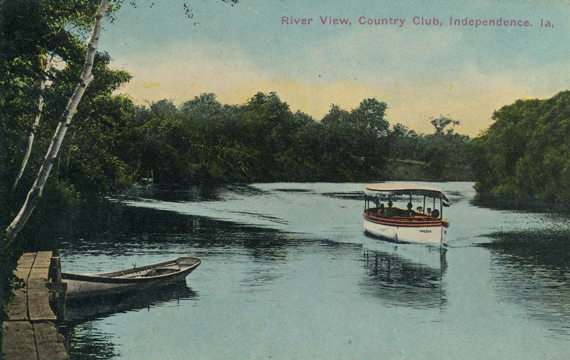 Leisure, Iowa, Shaulis, Gary, boat, river, postcard, Iowa History, history of Iowa, Lakes, Rivers, and Streams