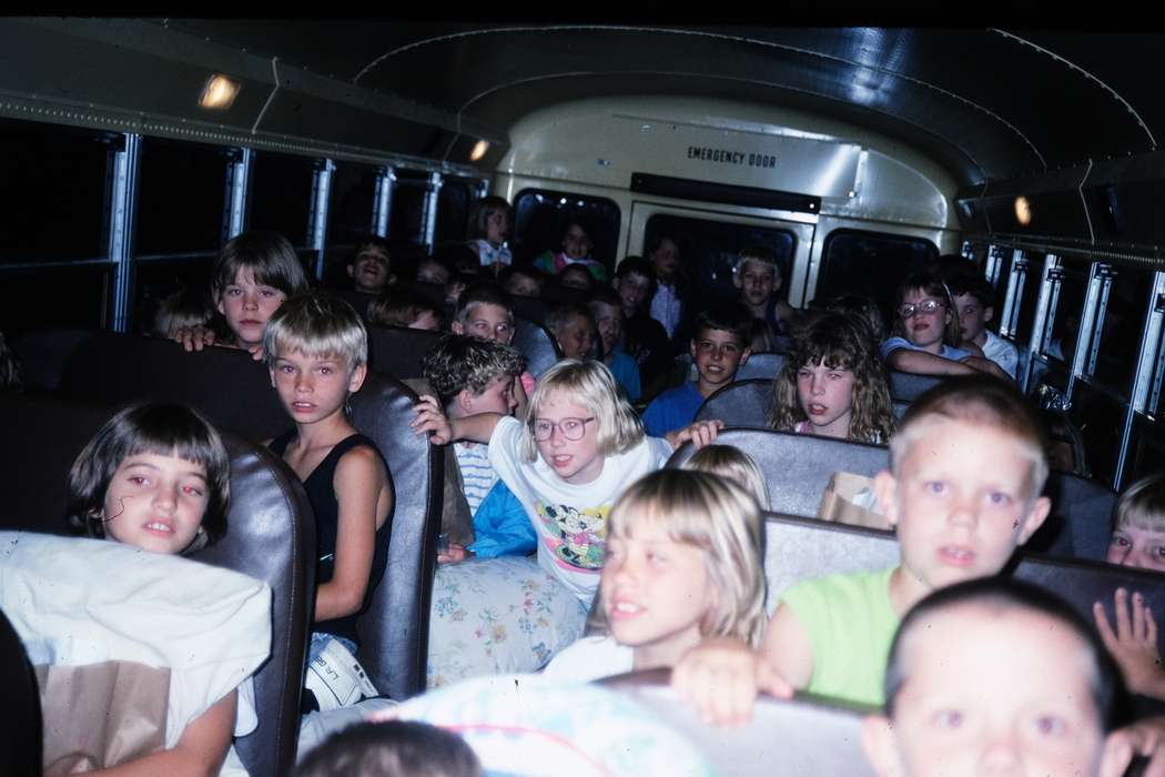 ia, Travel, second grade missouri trip, school bus, Iowa, history, Photos, Kansas City, Coon Rapids Enterprise, Children, missouri trip, historic, United States, MO, school trip