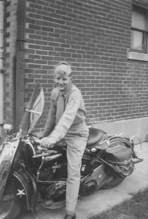 motorcycle, Iowa History, Wessels, Doris, Epworth, IA, Iowa, history of Iowa, Portraits - Individual, Motorized Vehicles