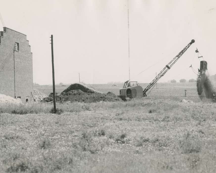Fort Dodge, IA, construction, Stewart, Phyllis, history of Iowa, Labor and Occupations, Iowa, Iowa History