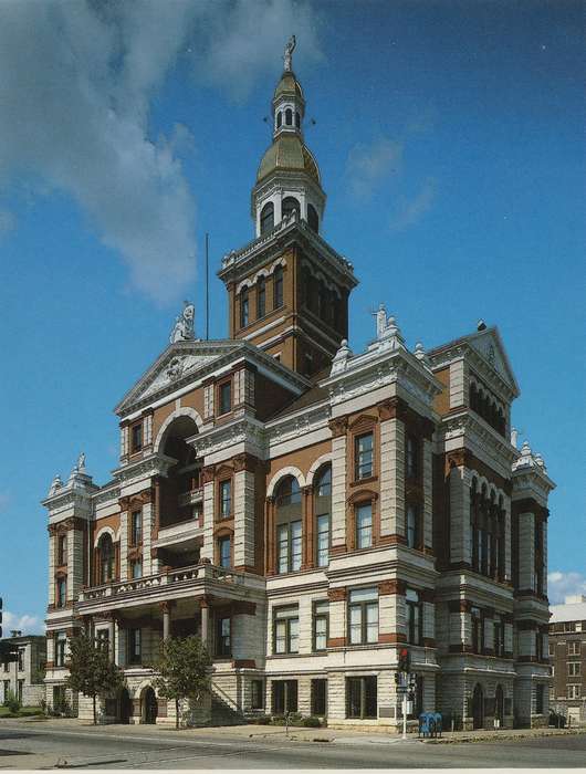 courthouse, history of Iowa, Iowa History, Cities and Towns, Dean, Shirley, Dubuque, IA, Main Streets & Town Squares, Iowa
