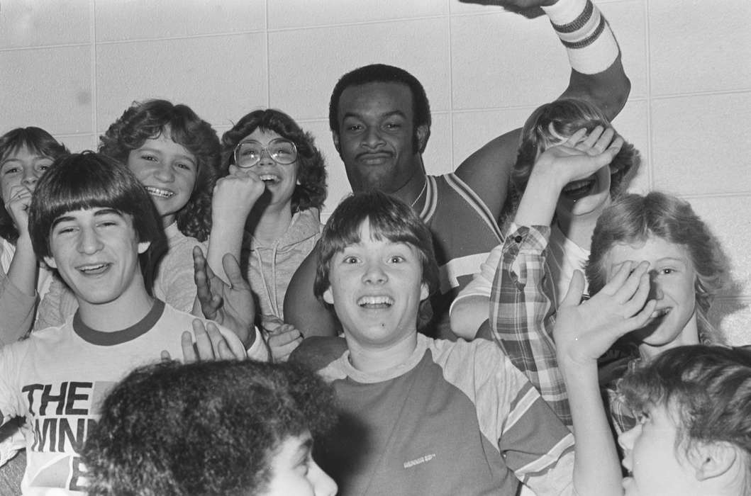 crowd, Coon Rapids, cheer, Coon Rapids Enterprise, Iowa, historic, Sports, United States, Children, ia, history, Photos, IA