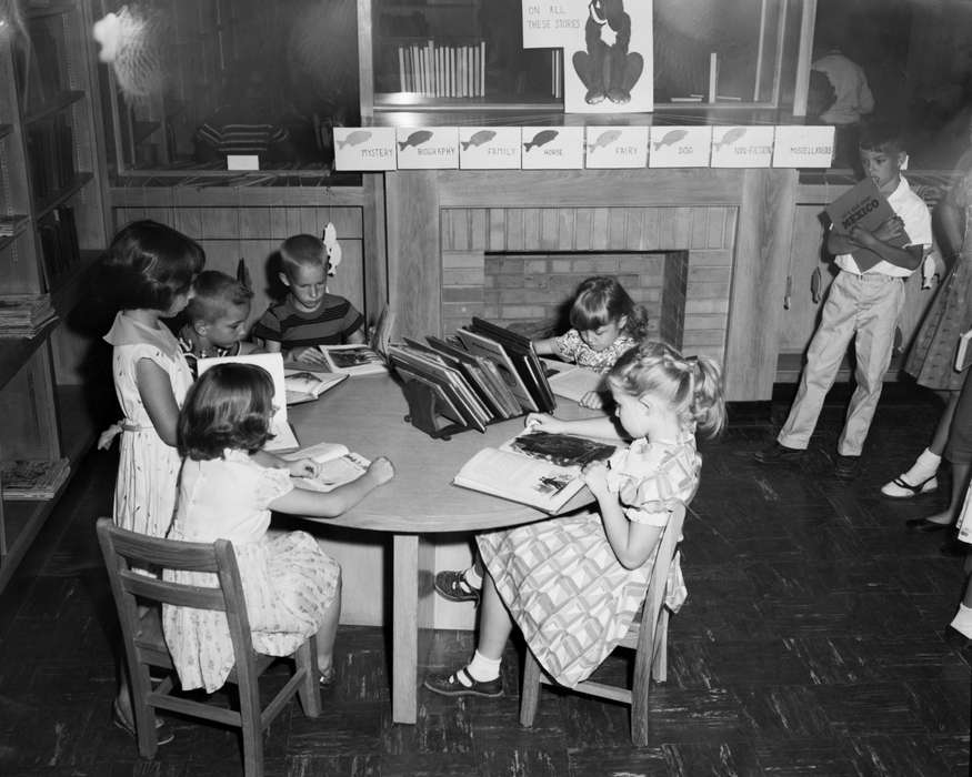 reading, Iowa, Children, historic, United States, history, library, Schools and Education, Photos, IA, Washington, book, Washington Evening Journal, ia