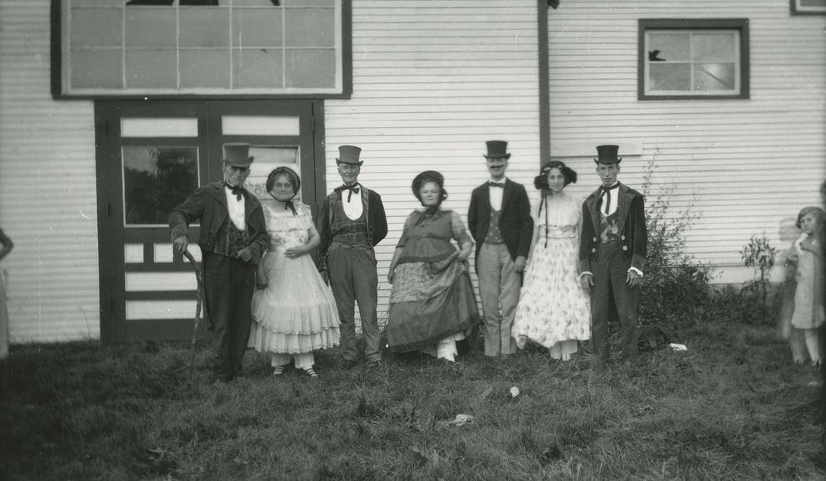 Waverly Public Library, history of Iowa, costume, Iowa, Iowa History, Portraits - Group, Waverly, IA, correct date needed