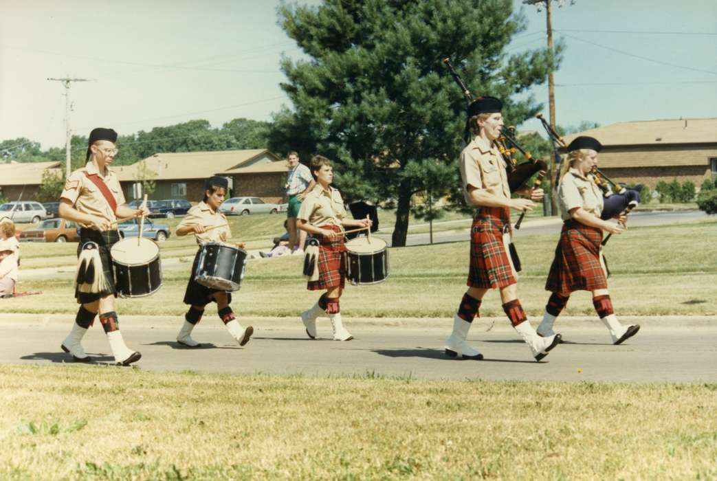 drums, Johnson County Historical Society, parade, kilts, fourth of july, Holidays, bagpipe, Fairs and Festivals
